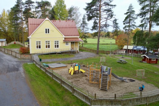 Lappfors daghem gårdsplan med lekpark