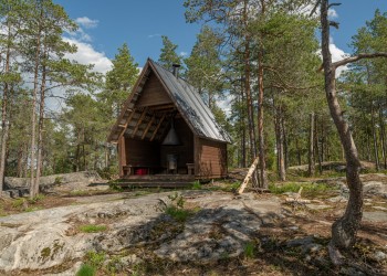 Grillplats på ett berg.