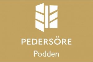 Pedersörepoddens logo.