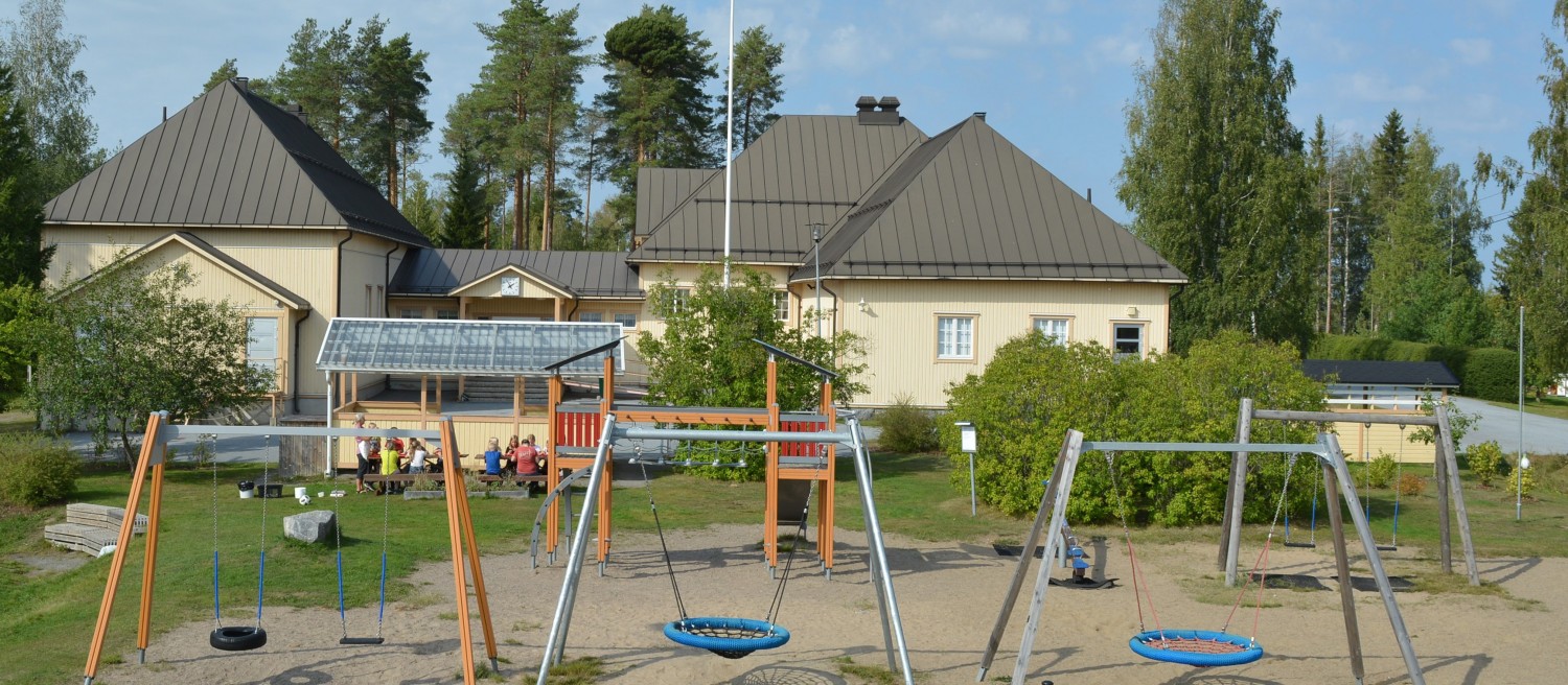 Baeckby skola